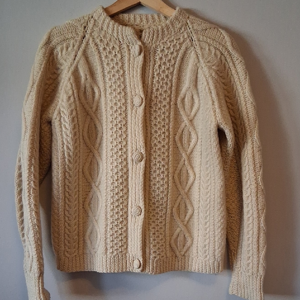 Classic Cream Cable Knit Sweater